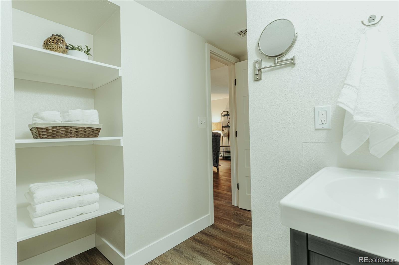 8335 Fairmount Drive Denver CO 80247