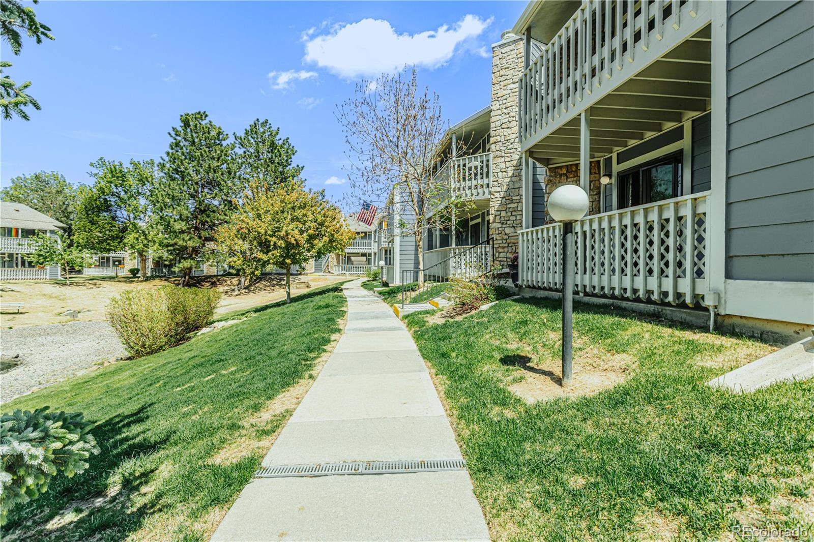 8335 Fairmount Drive Denver CO 80247