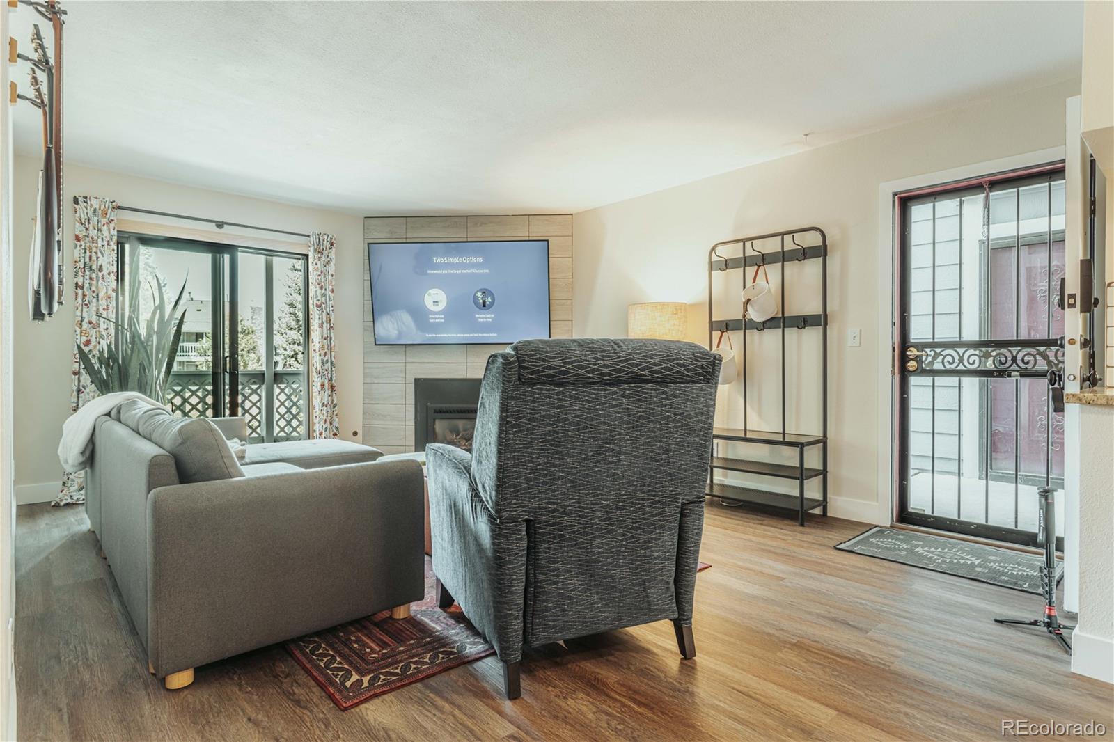 8335 Fairmount Drive Denver CO 80247