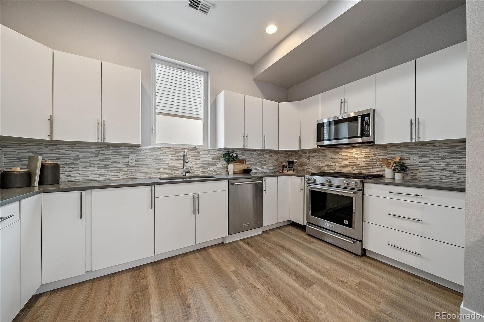 1632 Lowell Boulevard Denver CO 80204