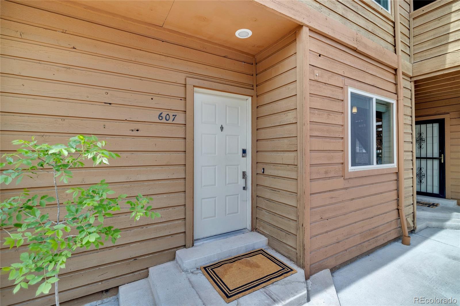 5555 E Briarwood Avenue Centennial CO 80122