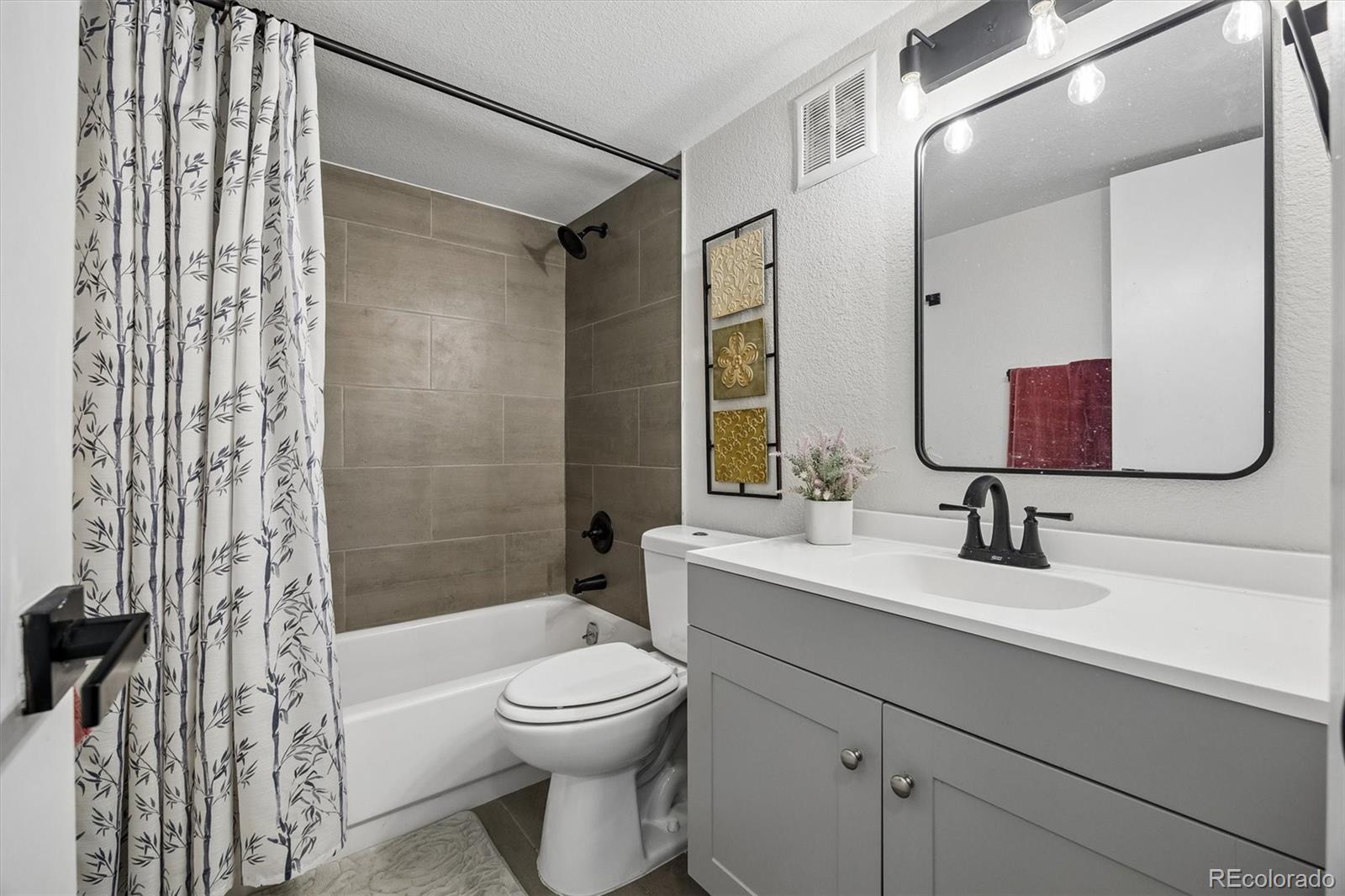 2431 S Xanadu Way Aurora CO 80014