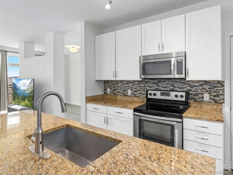 13598 Via Varra Broomfield CO 80020