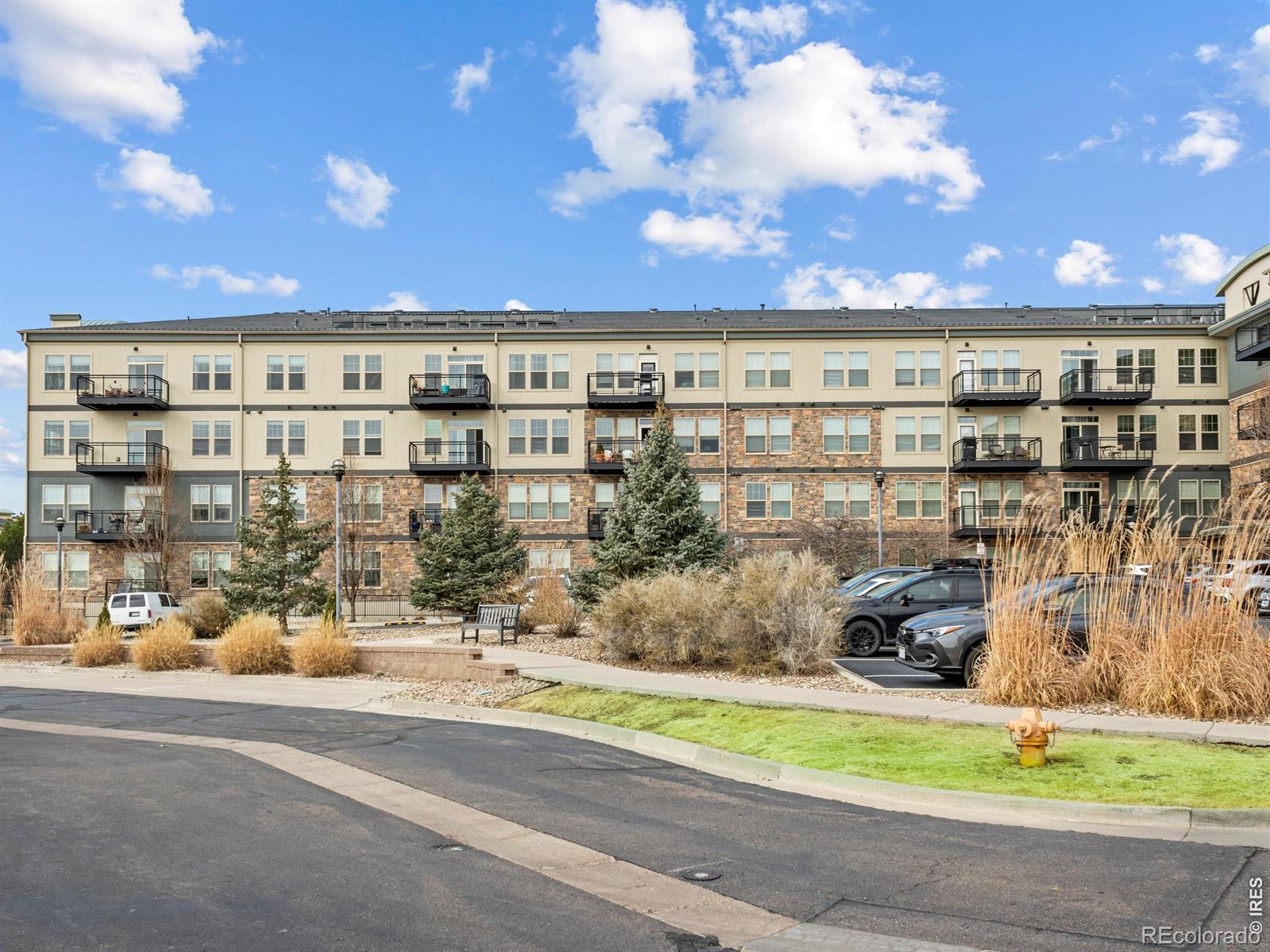 13598 Via Varra Broomfield CO 80020
