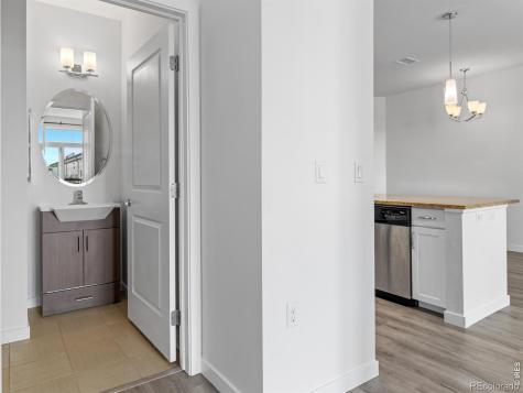 13598 Via Varra Broomfield CO 80020