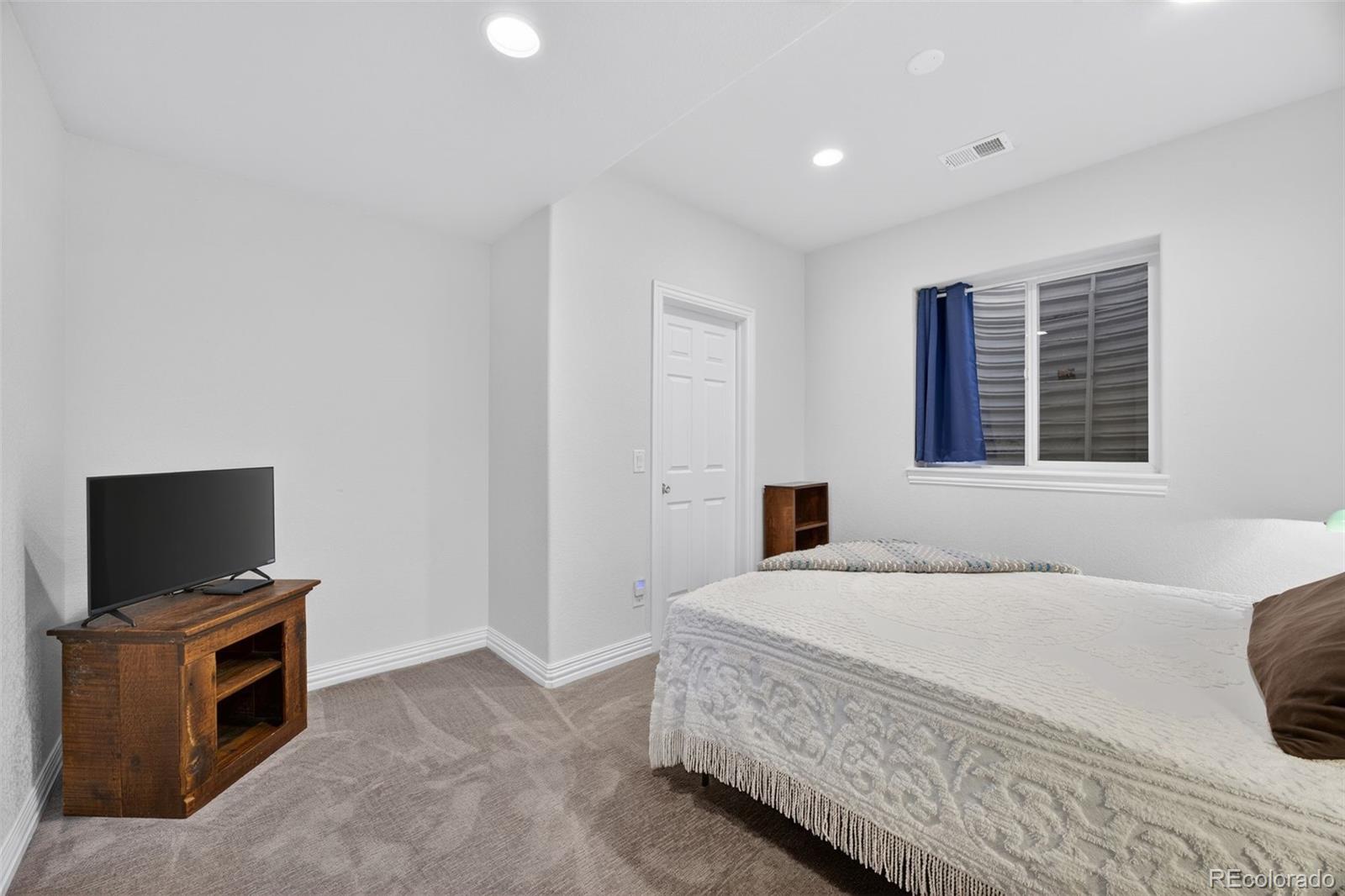 2933 Lawrence Street Denver CO 80205