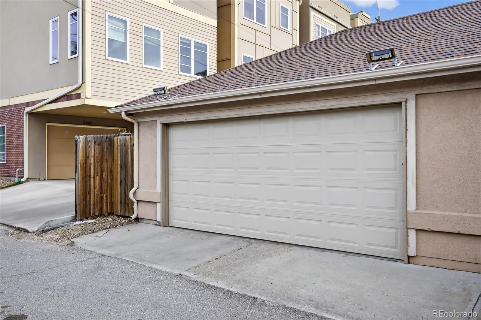 2933 Lawrence Street Denver CO 80205