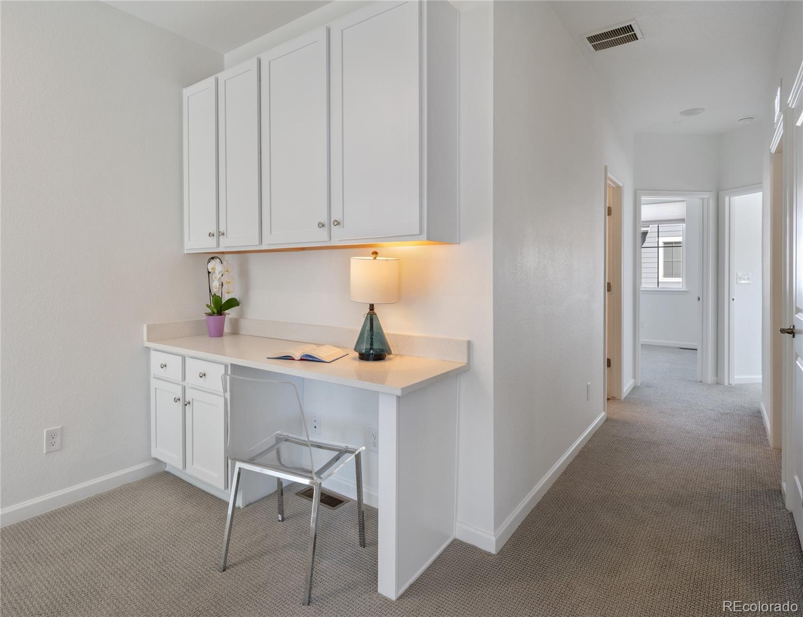 1828 S Poplar Court Denver CO 80224