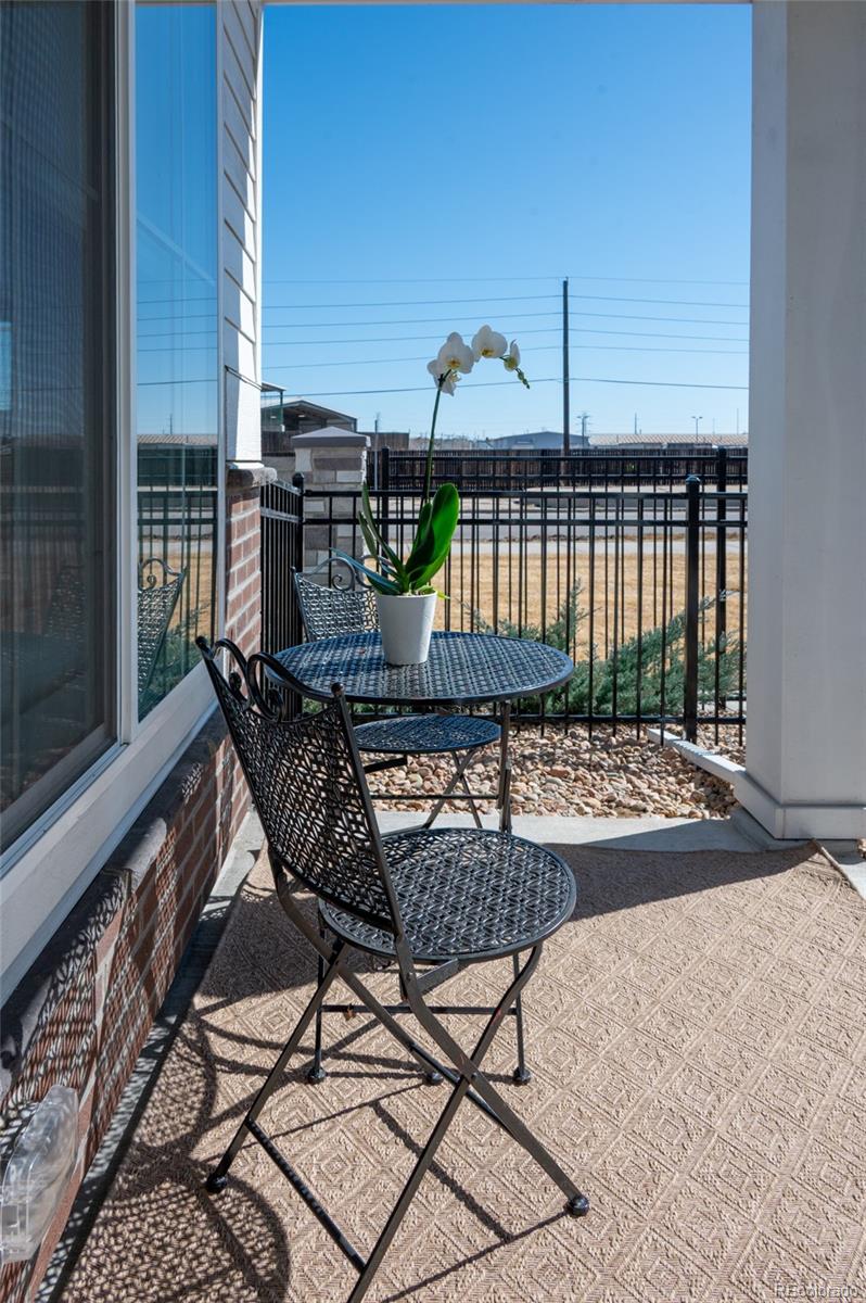 1828 S Poplar Court Denver CO 80224