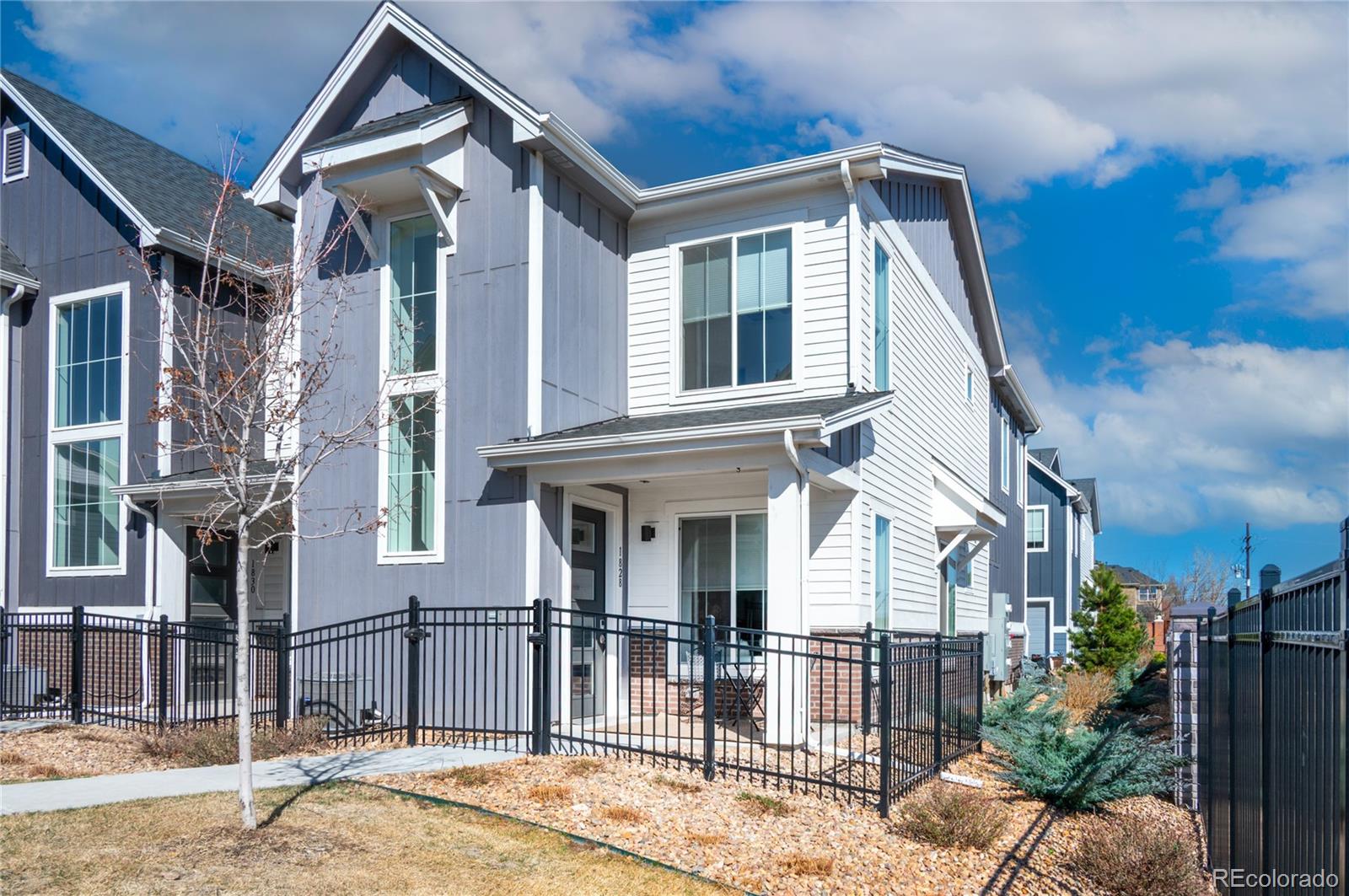 1828 S Poplar Court Denver CO 80224