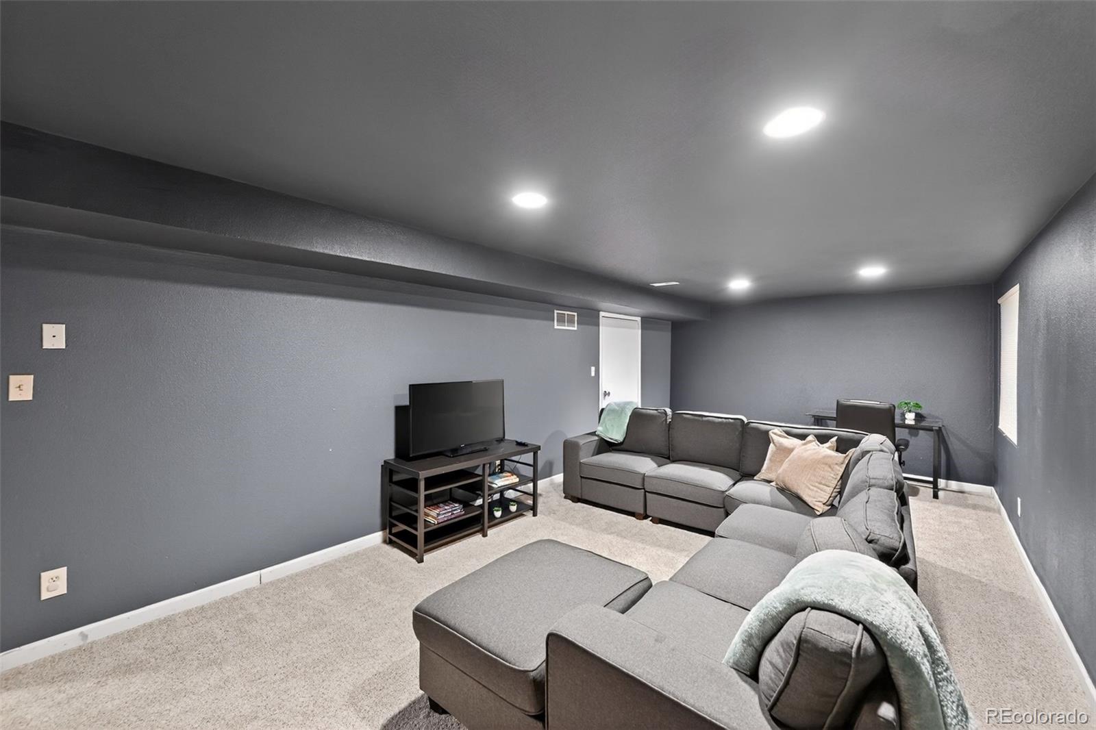 10330 W Jewell Lakewood CO 80232