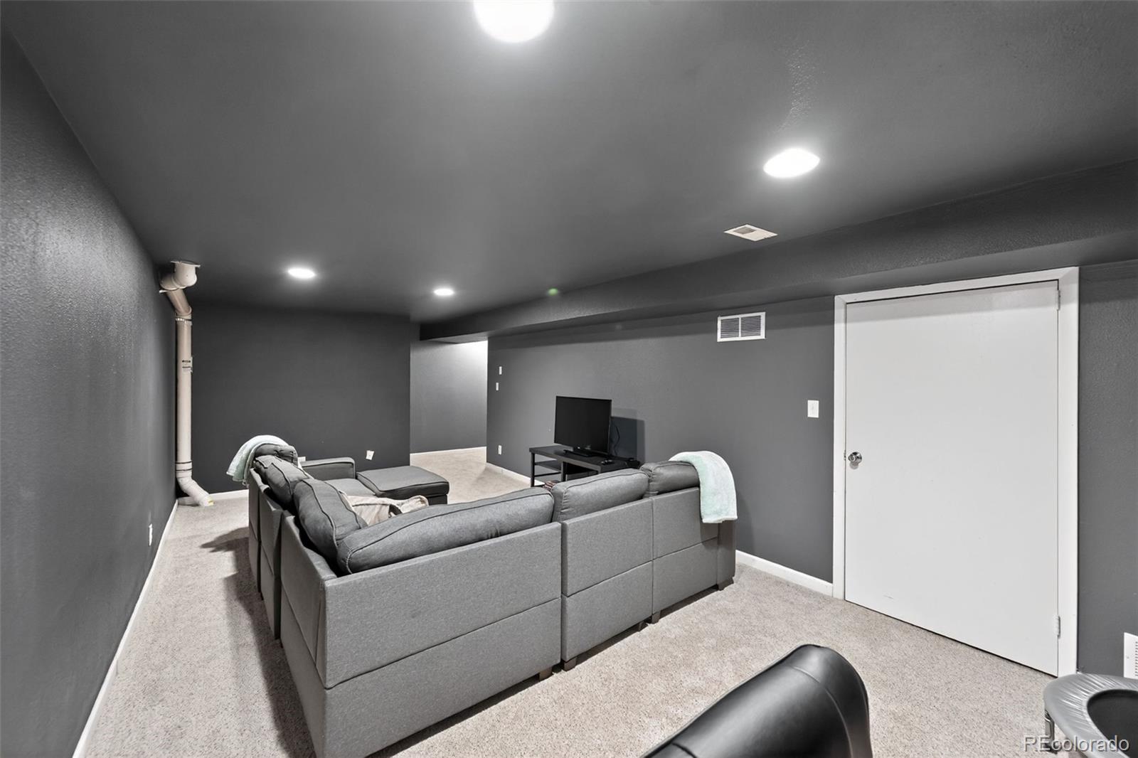 10330 W Jewell Lakewood CO 80232