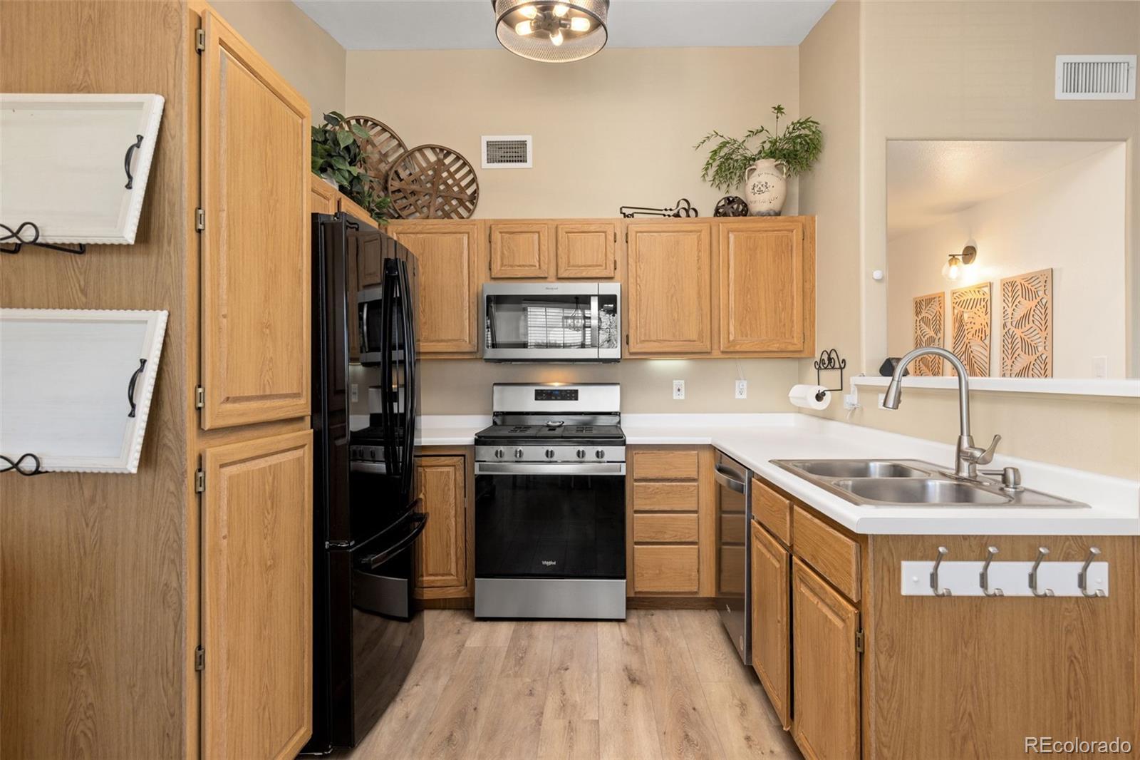 8334 Pebble Creek Way Highlands Ranch CO 80126