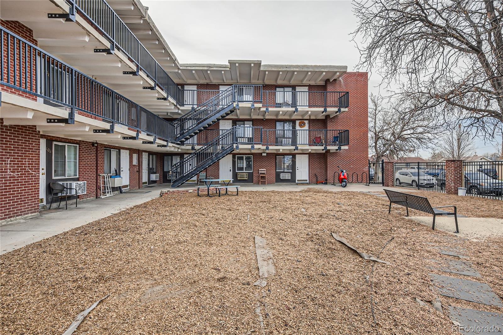 1180 Yosemite Street Denver CO 80247