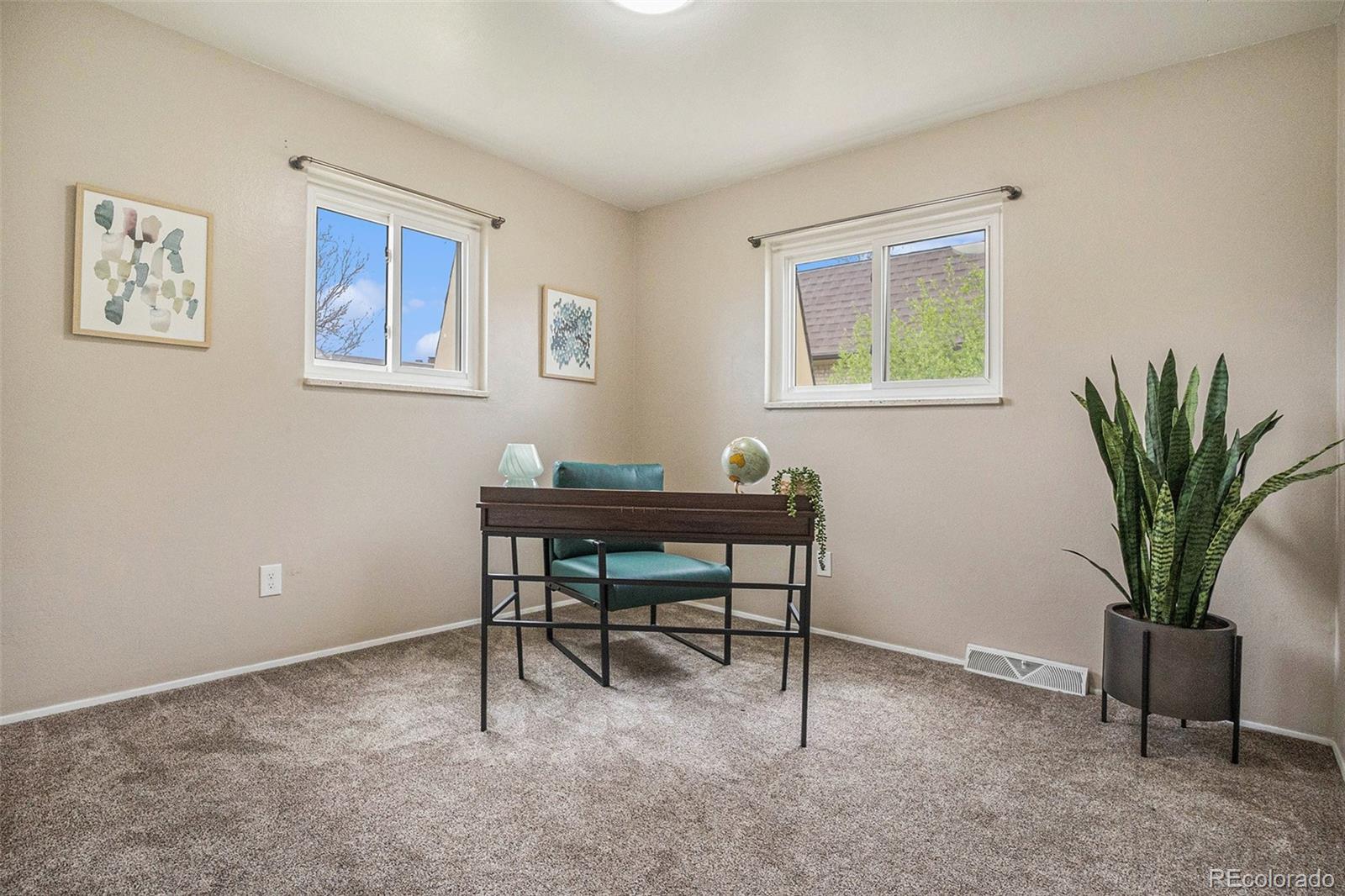 5573 S Lowell Boulevard Littleton CO 80123