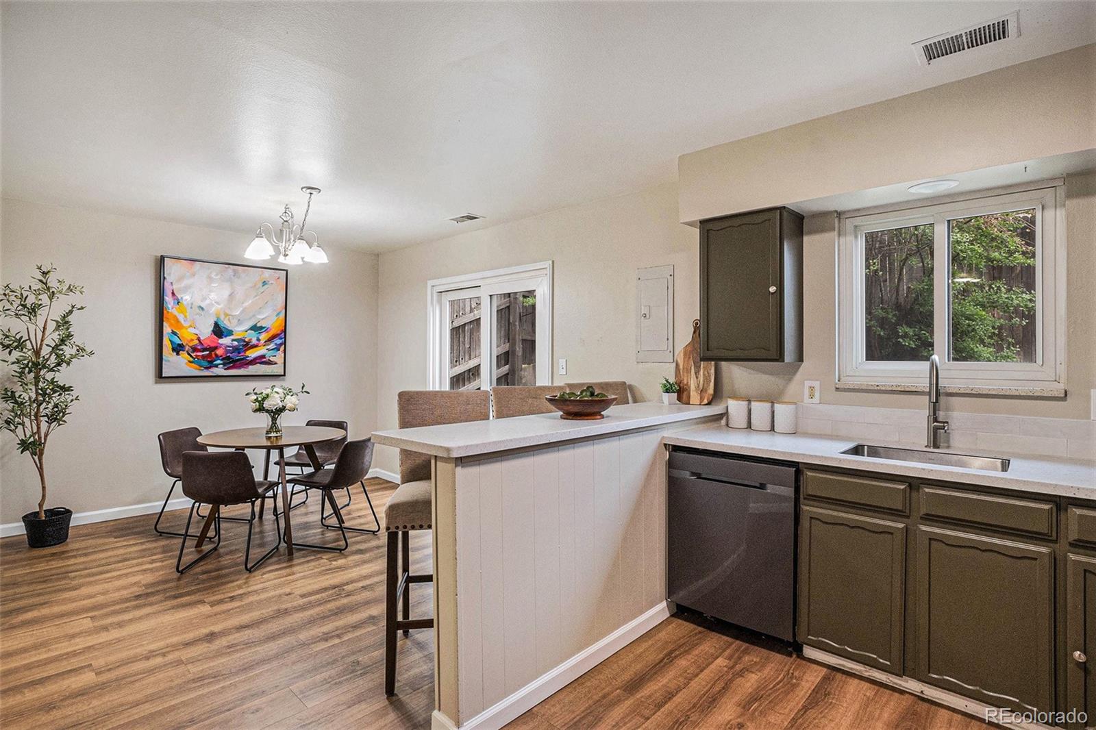 5573 S Lowell Boulevard Littleton CO 80123