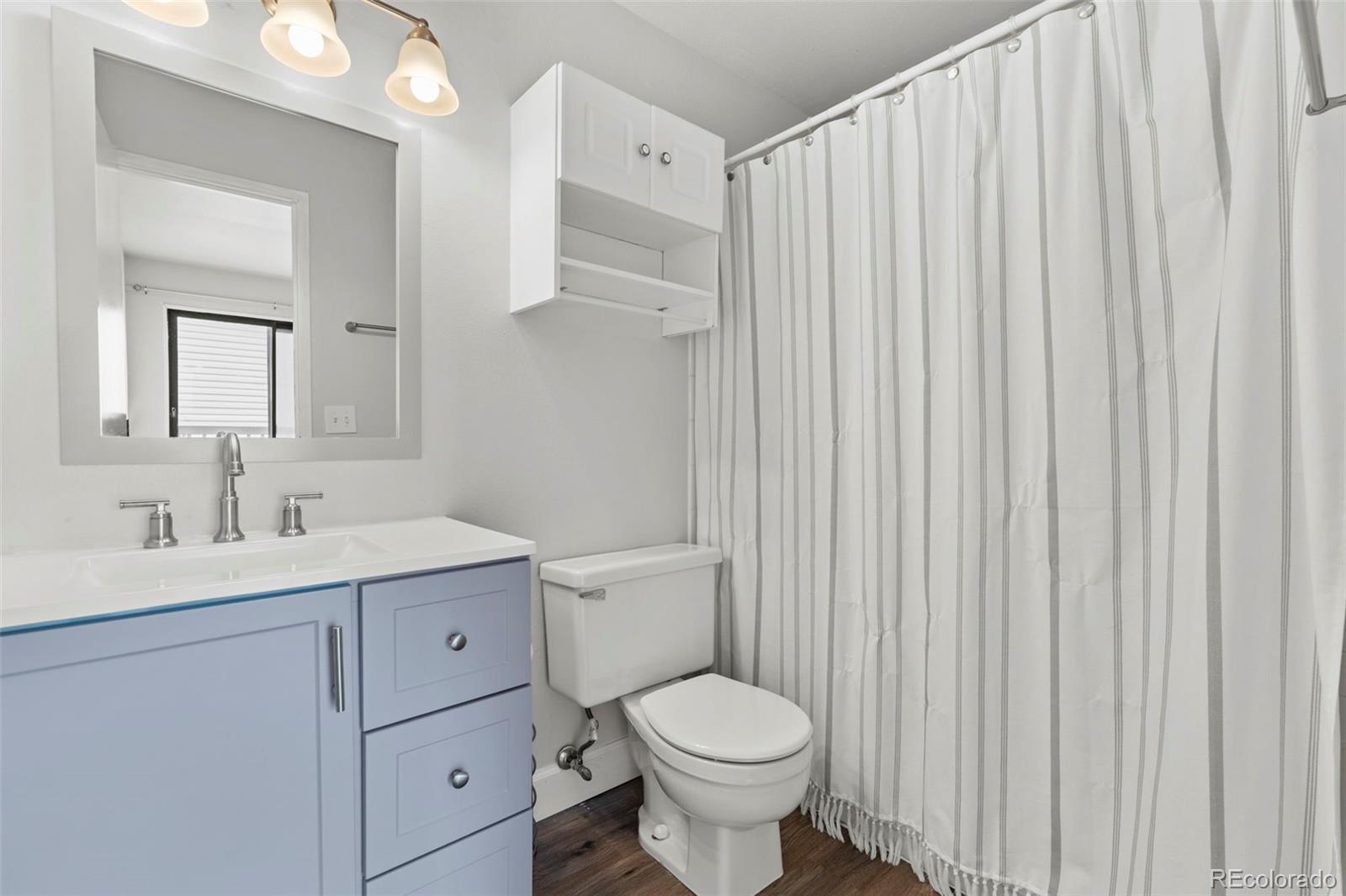381 S Ames Street Lakewood CO 80226