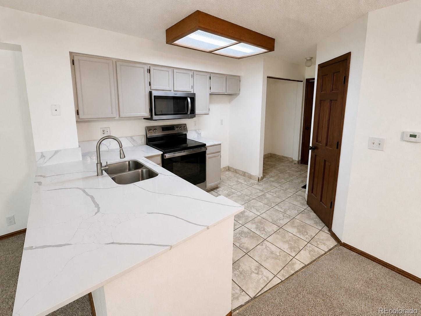 810 S Vance Street Arvada CO 80226