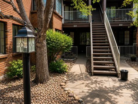 810 S Vance Street Lakewood CO 80226