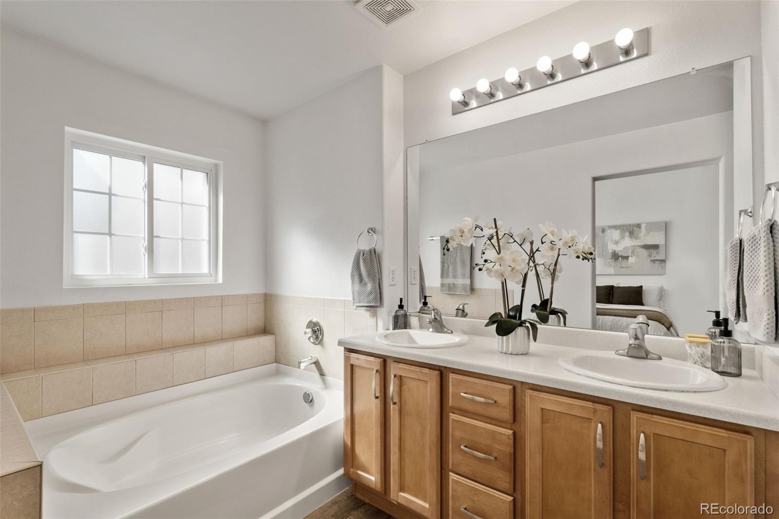 8339 Stonybridge Circle Highlands Ranch CO 80126