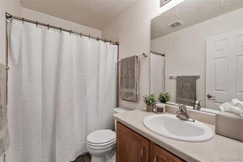 8339 Stonybridge Circle Highlands Ranch CO 80126
