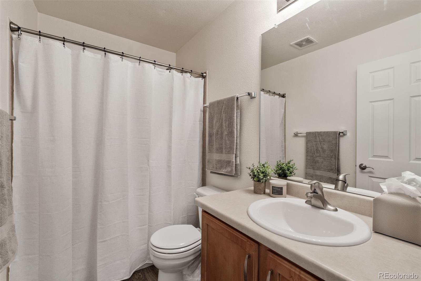 8339 Stonybridge Circle Highlands Ranch CO 80126