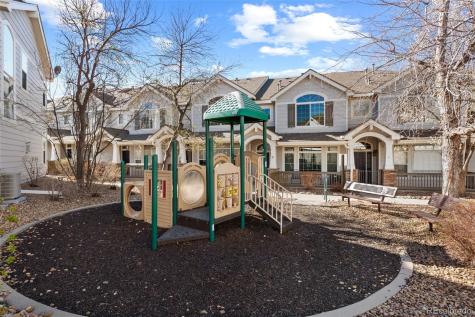 8339 Stonybridge Circle Highlands Ranch CO 80126
