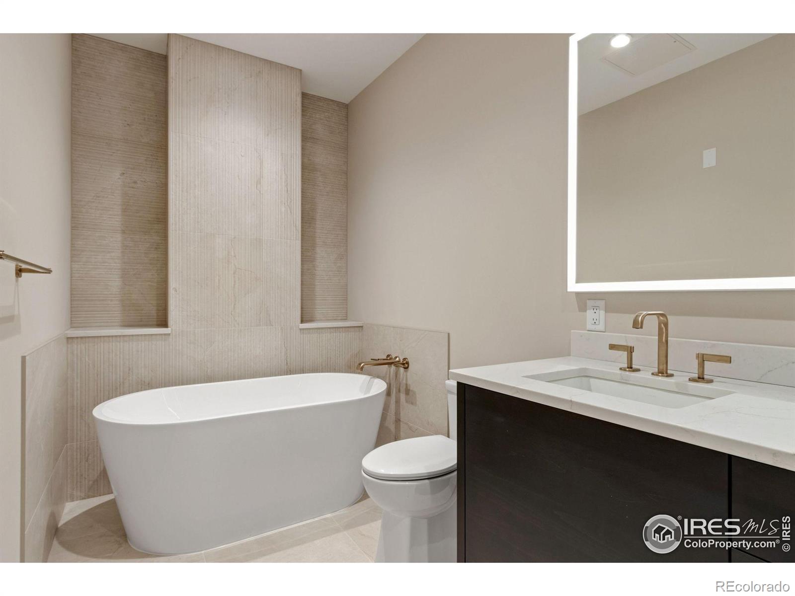 205 E 6th Street Loveland CO 80537