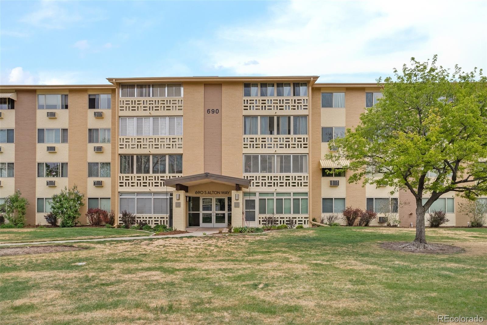 690 S Alton Way Denver CO 80247