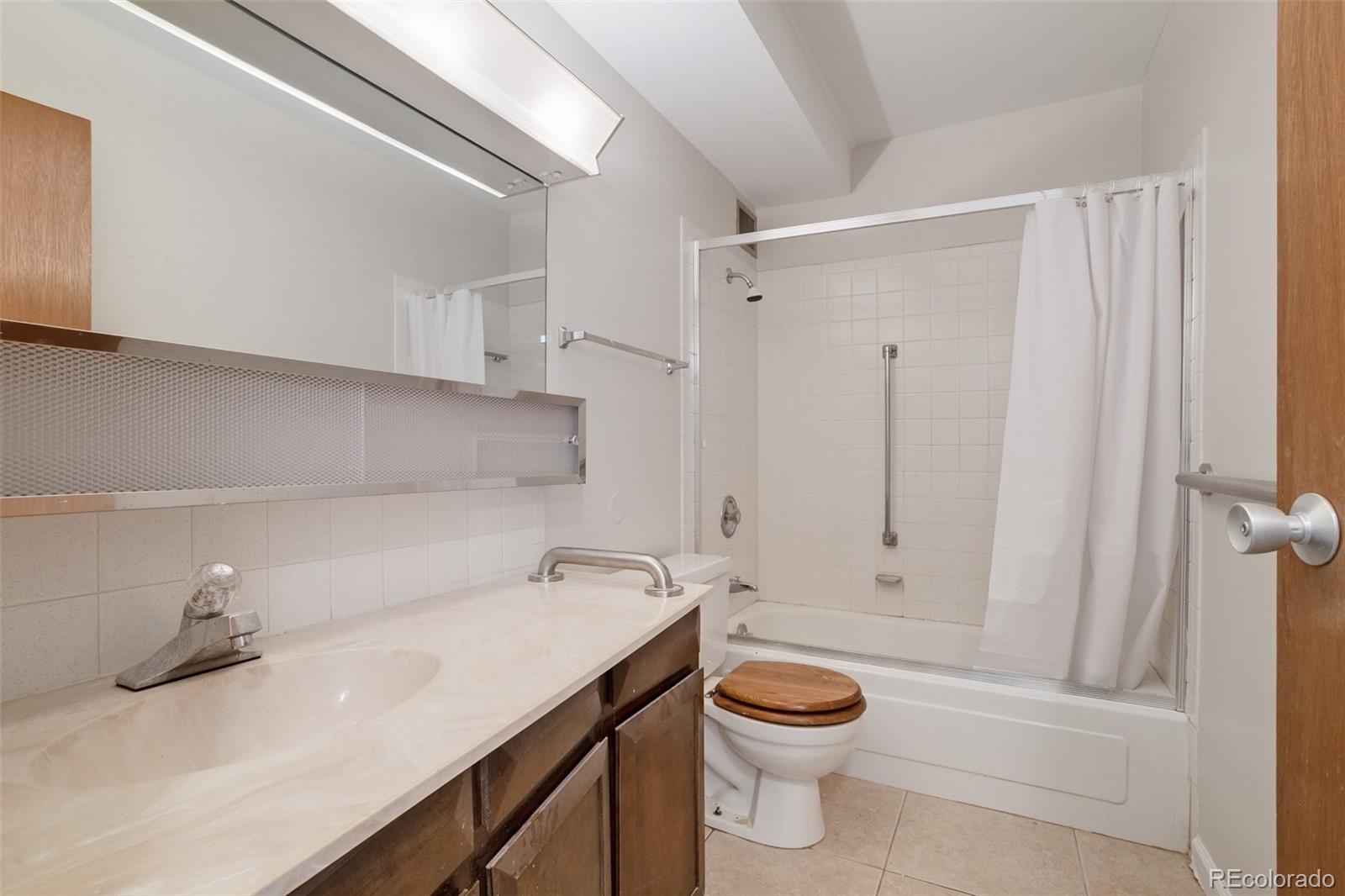 690 S Alton Way Denver CO 80247