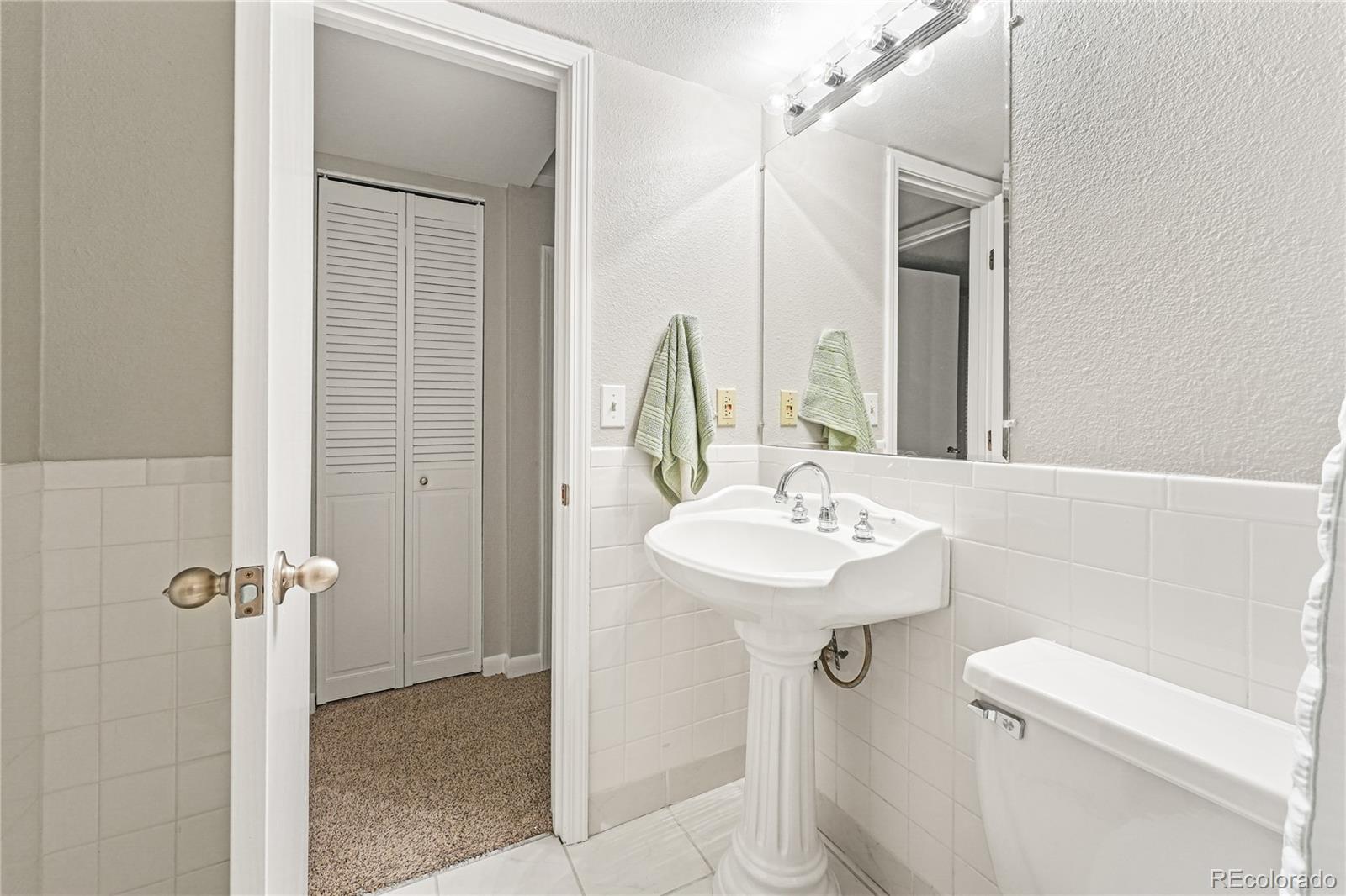8787 W Cornell Avenue Lakewood CO 80227