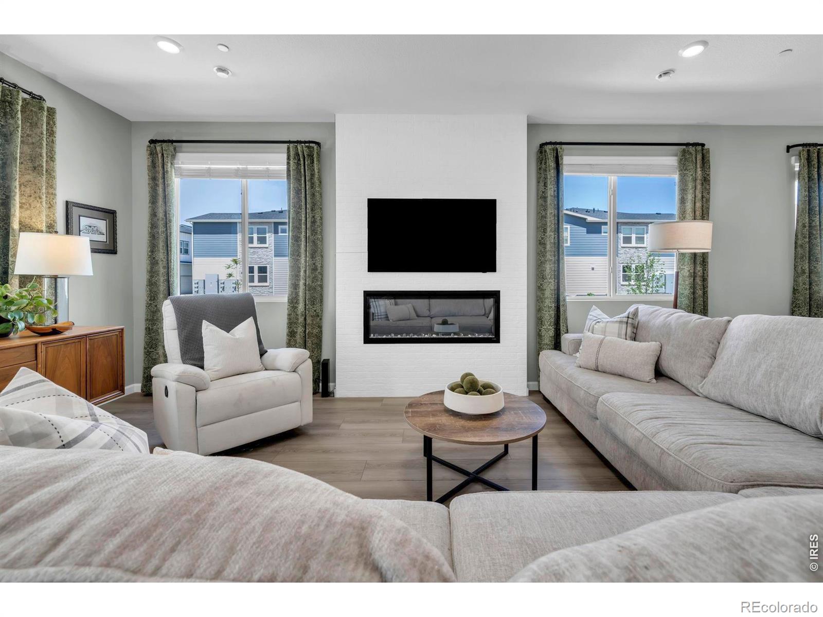 2718 Bear Springs Circle Longmont CO 80503