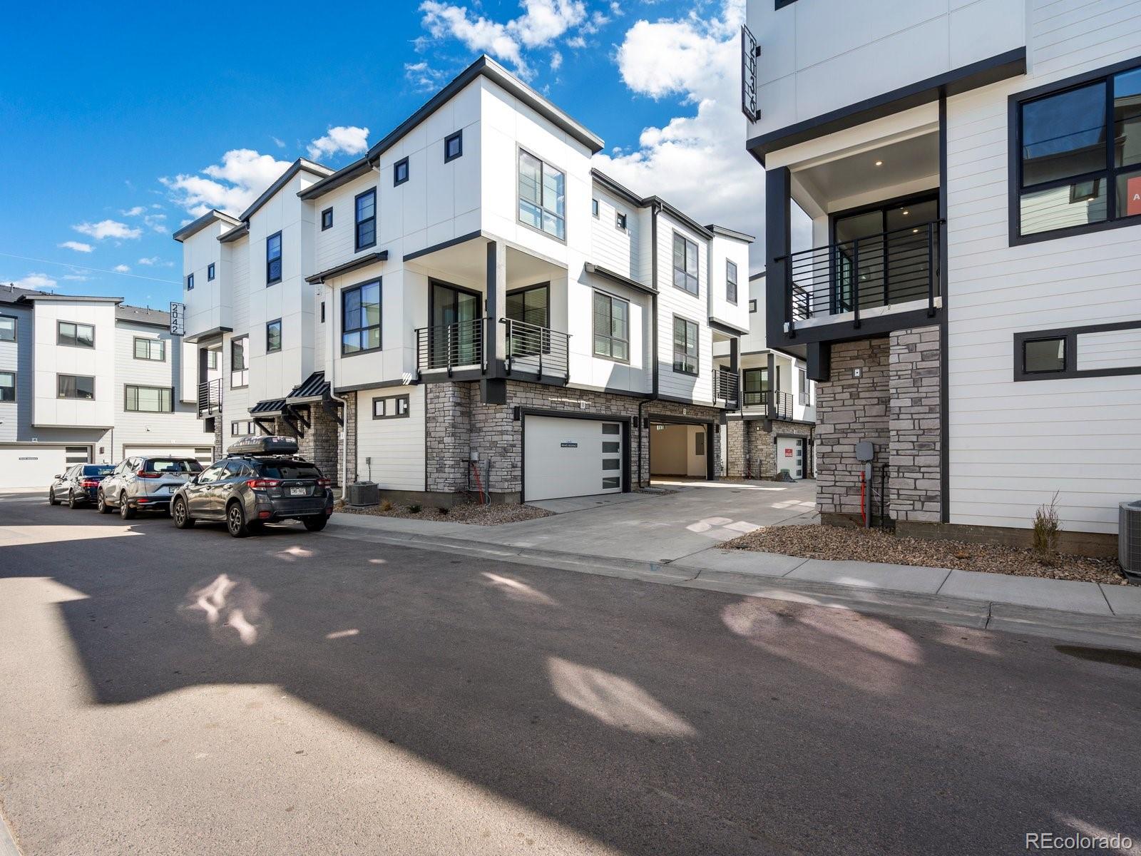 2060 S Holly Street Denver CO 80222