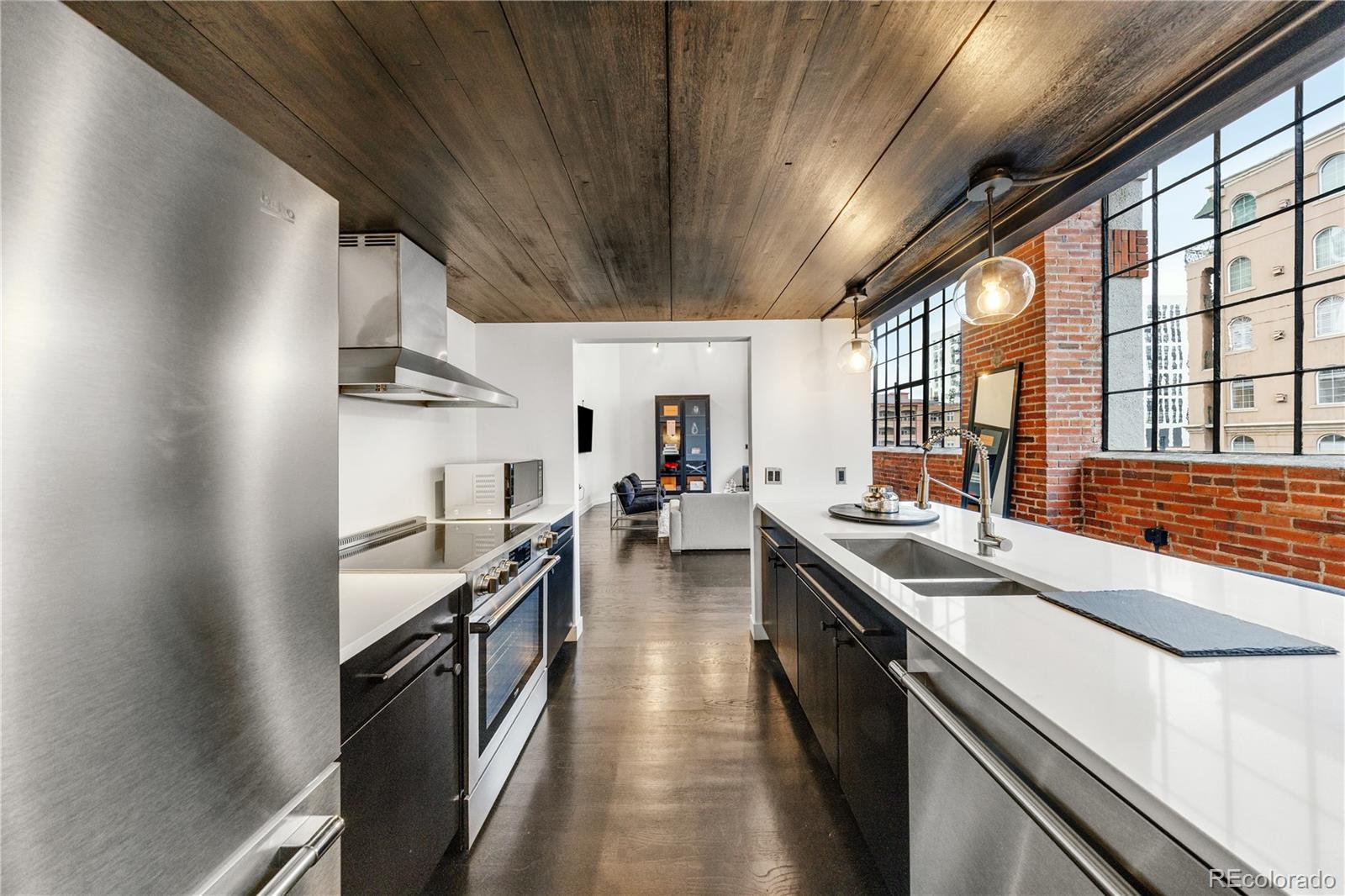 1090 Cherokee Street Denver CO 80204