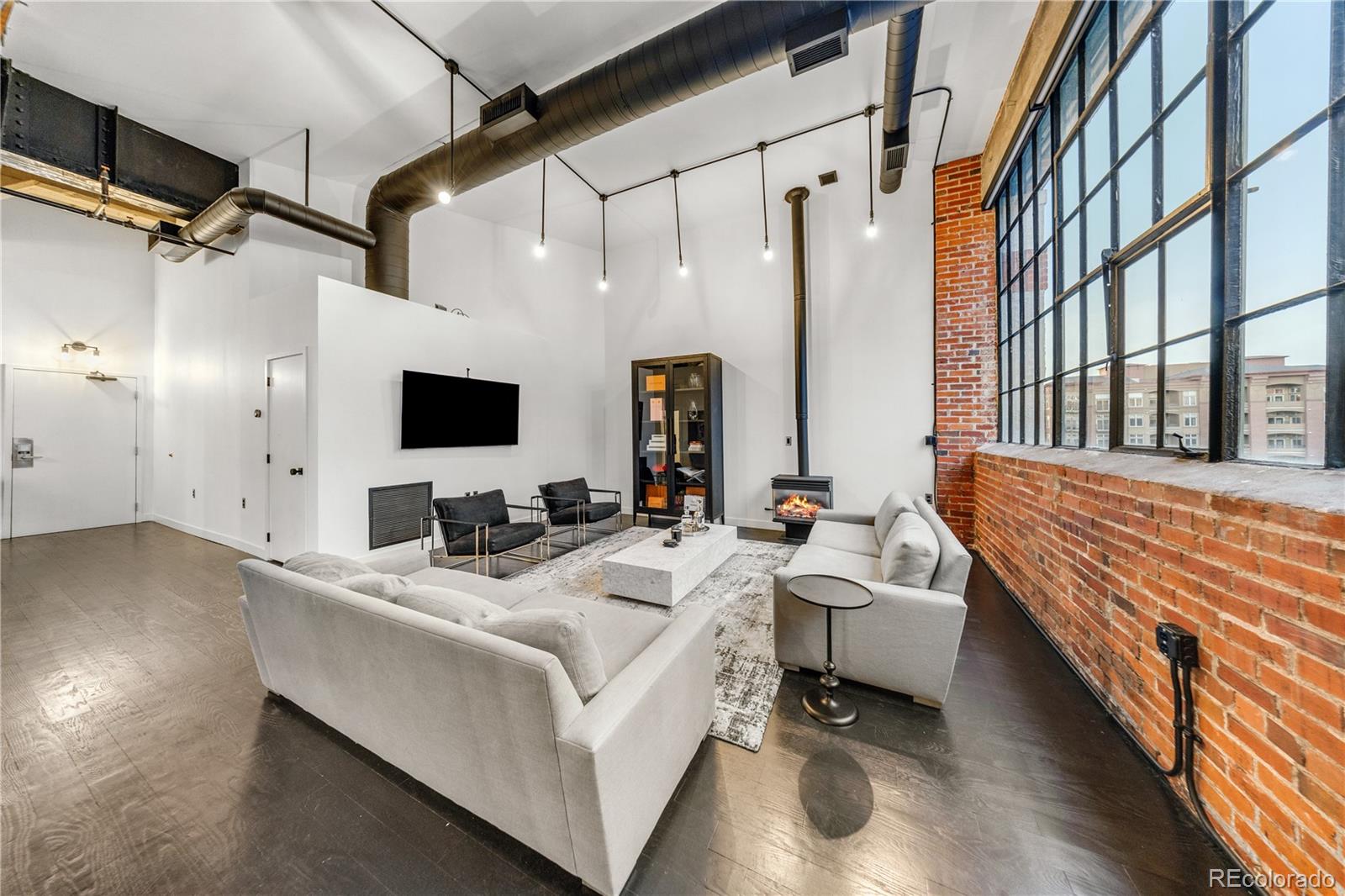 1090 Cherokee Street Denver CO 80204