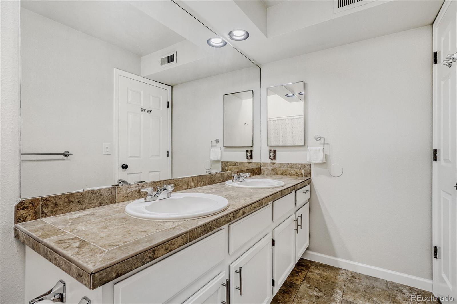 12404 E Tennessee Circle Aurora CO 80012