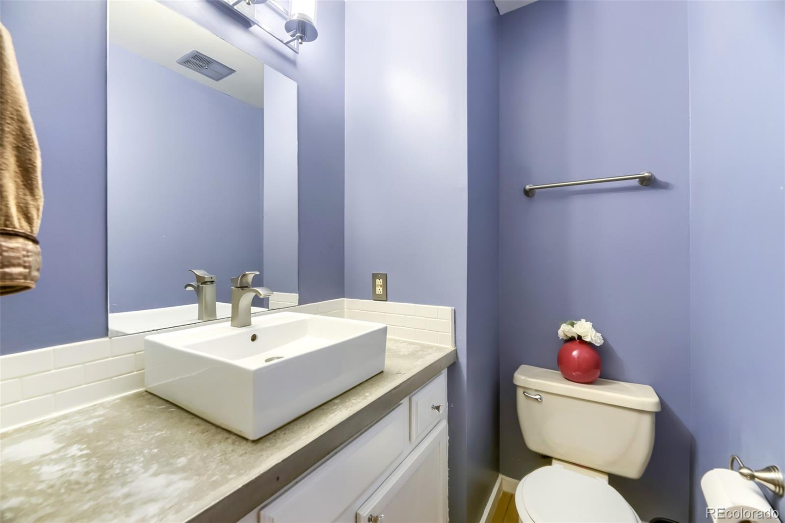 2036 S Balsam Street Lakewood CO 80227