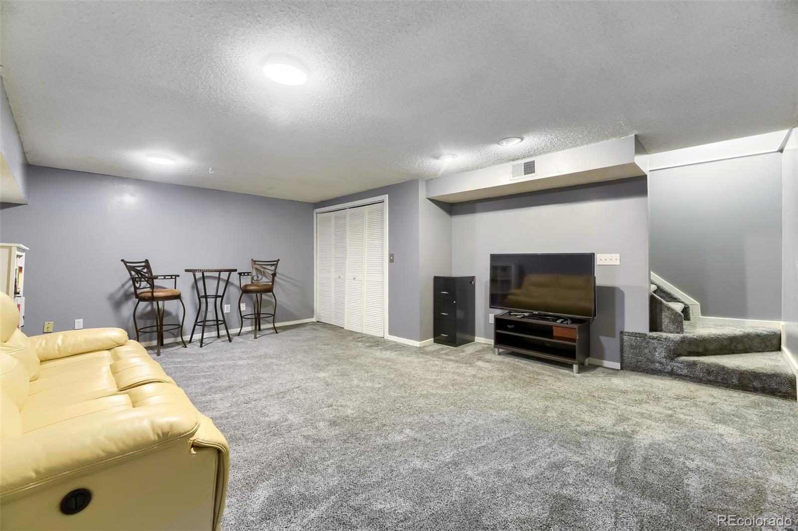 2036 S Balsam Street Lakewood CO 80227