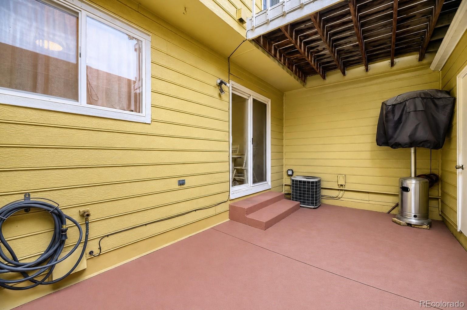 2036 S Balsam Street Lakewood CO 80227