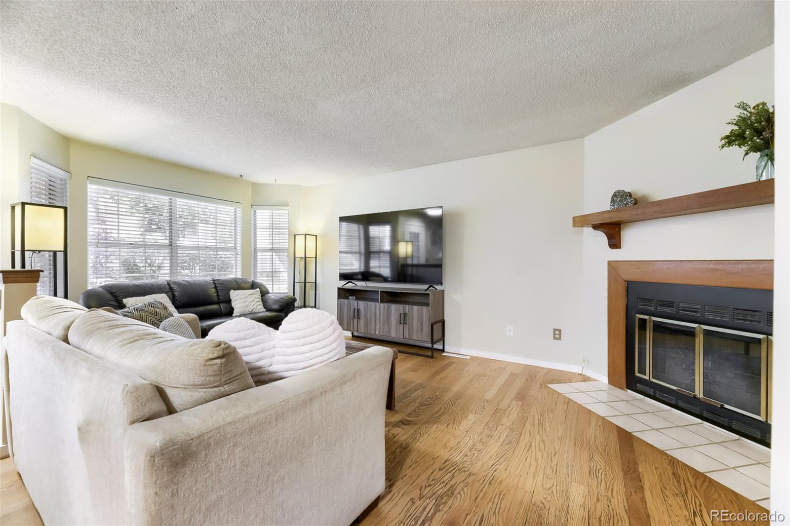 2036 S Balsam Street Lakewood CO 80227