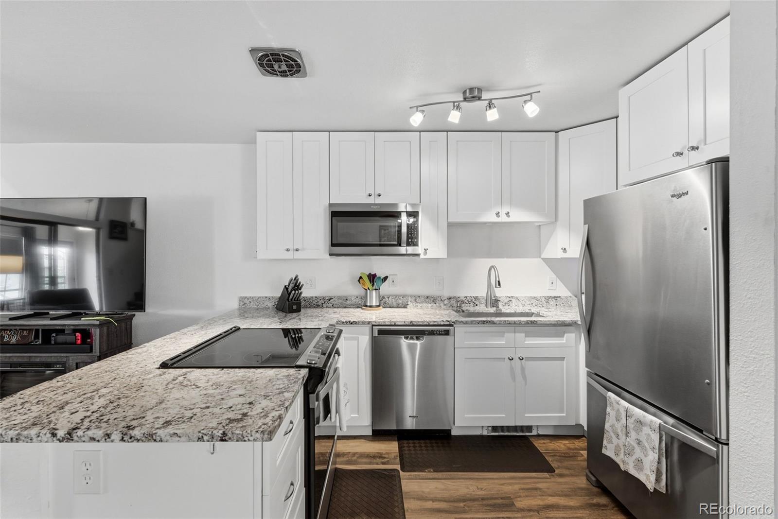 2245 W Vassar Avenue Englewood CO 80110