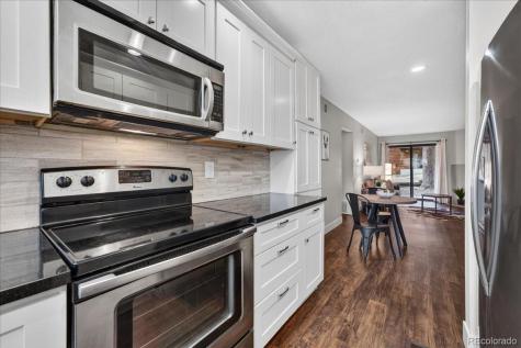 433 Wright Street Lakewood CO 80228
