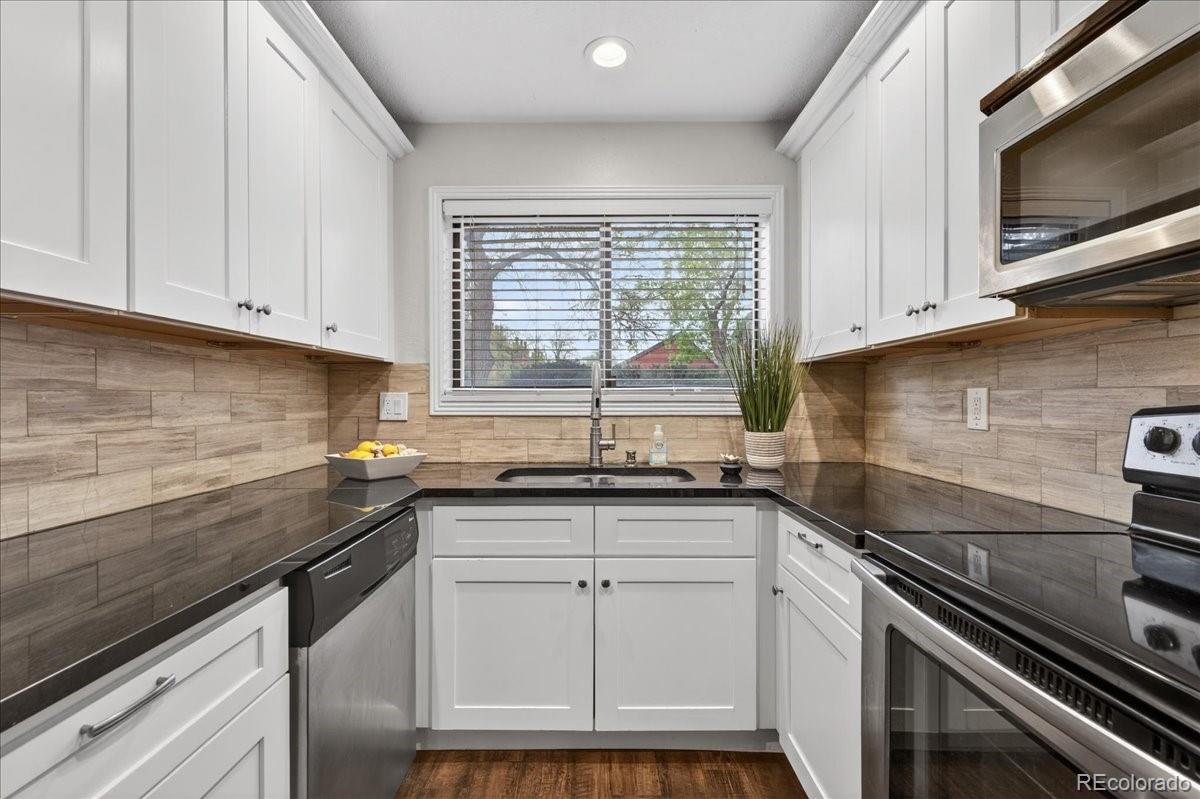 433 Wright Street Lakewood CO 80228