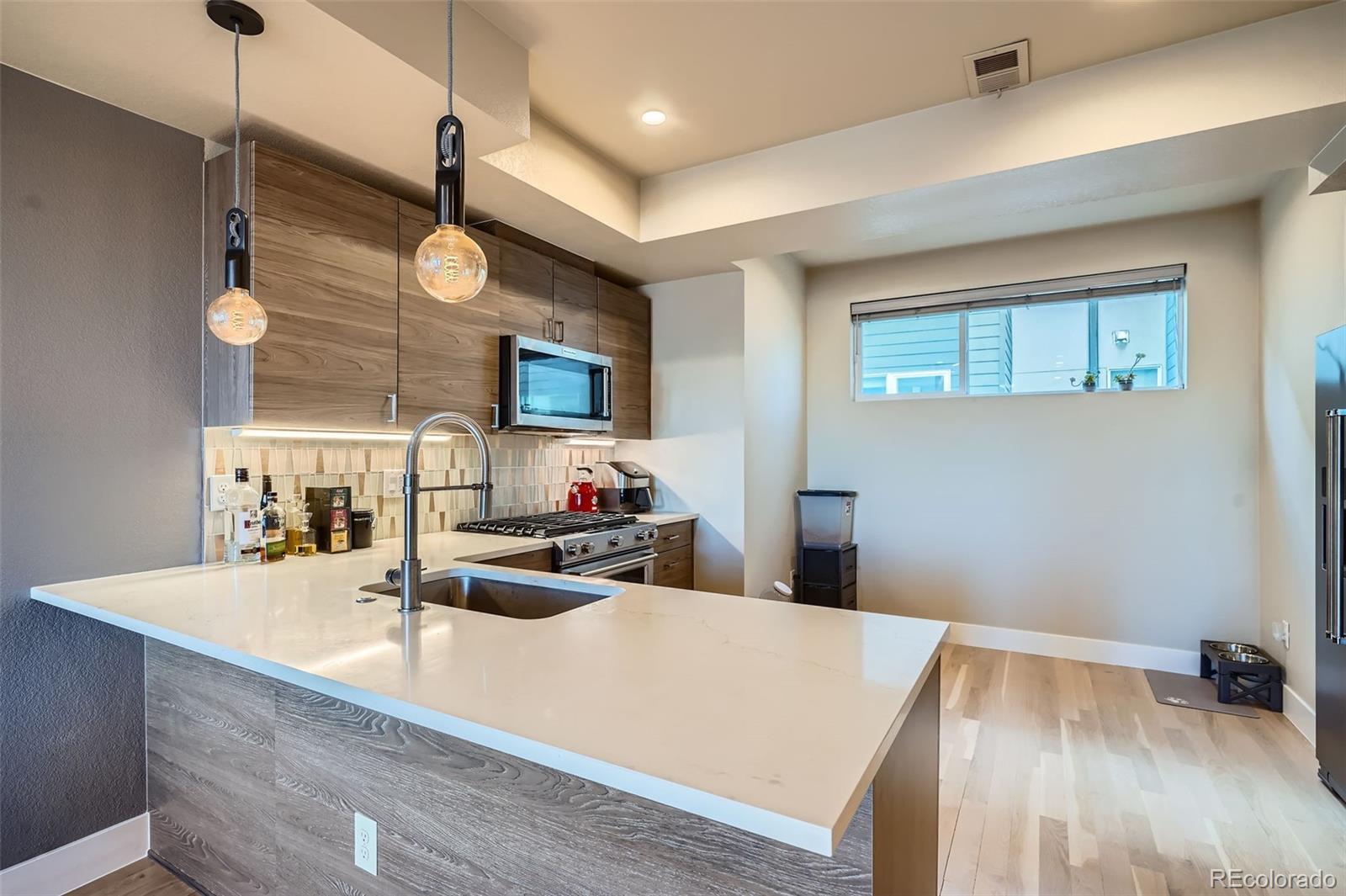 1583 Grove Street Denver CO 80204