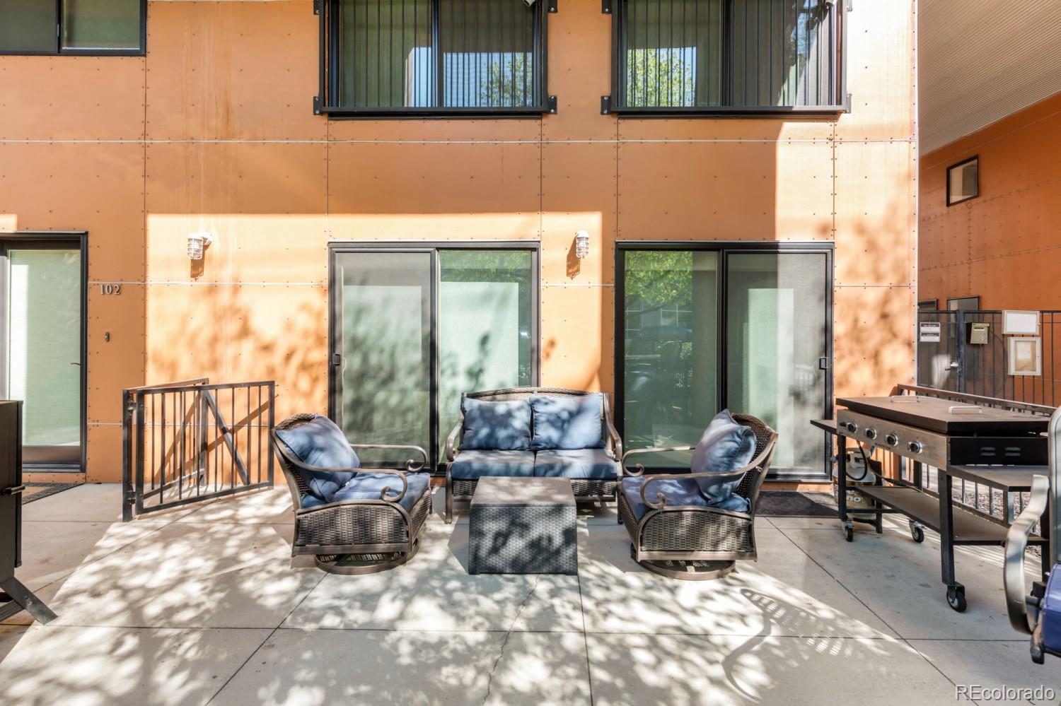3295 Blake Street Denver CO 80205