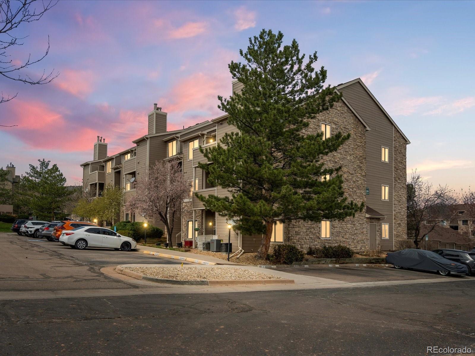 7498 S Alkire Street Littleton CO 80127