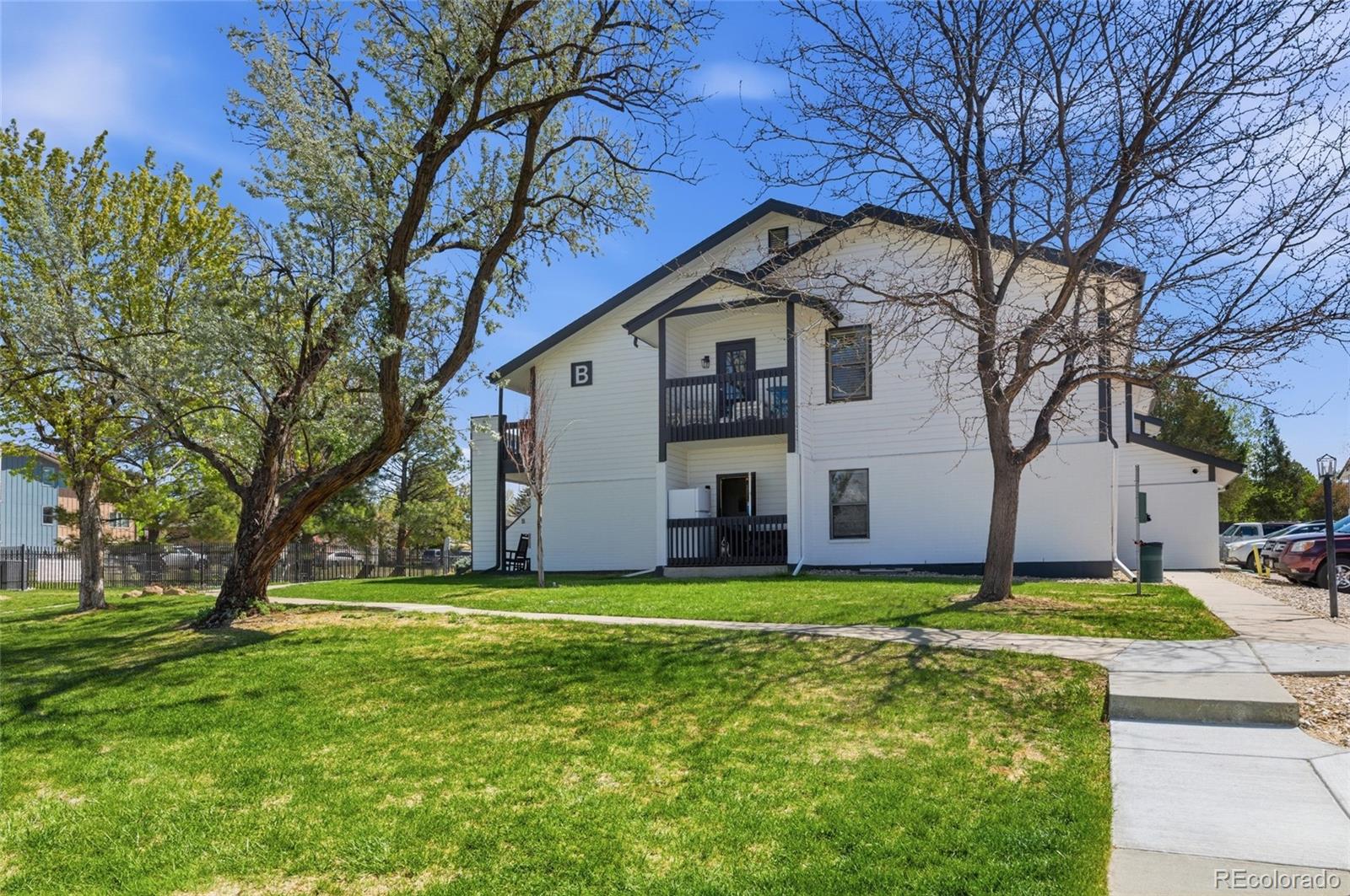532 Oakwood Drive Castle Rock CO 80104