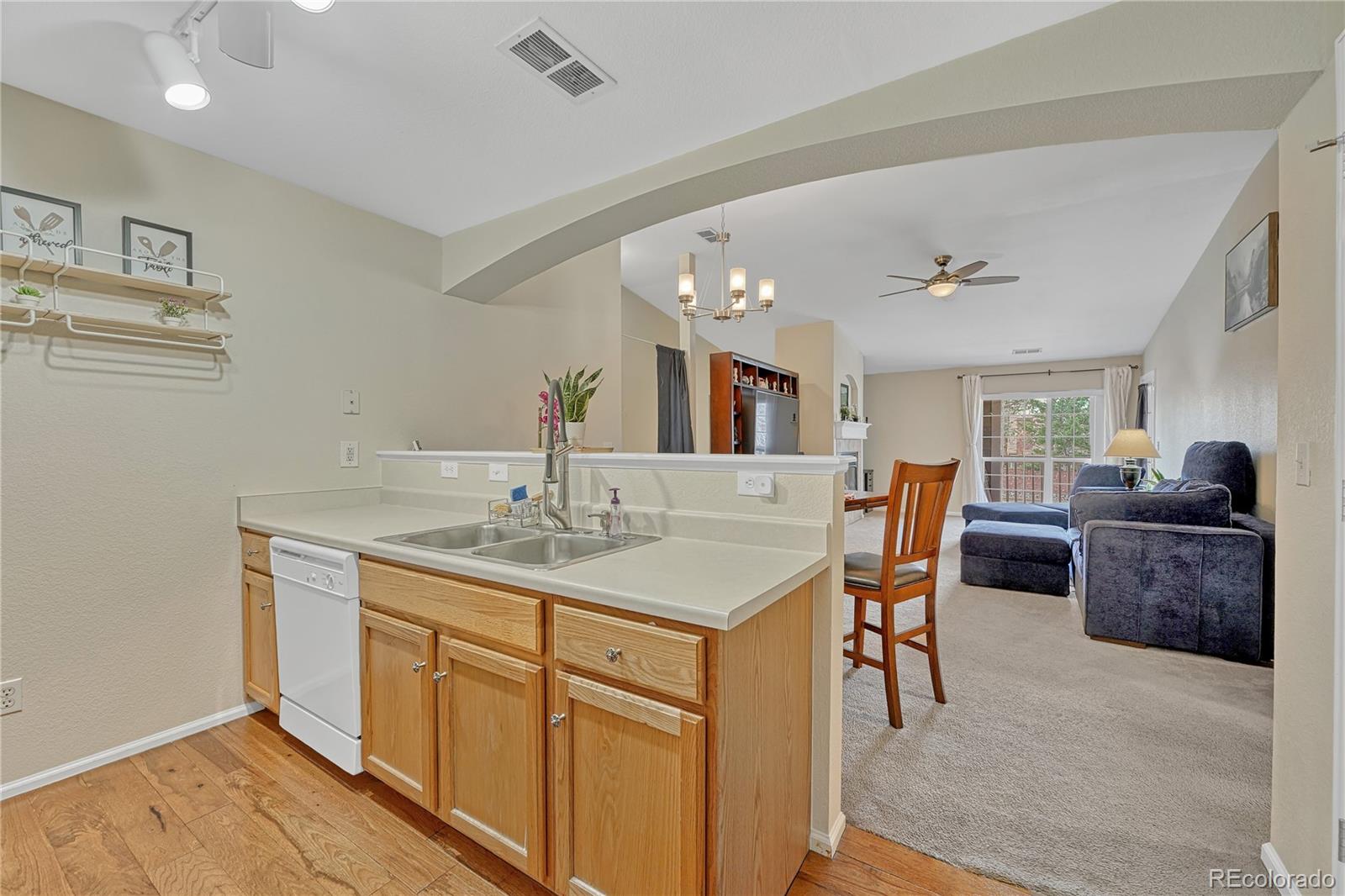 4251 S Blackhawk Circle Aurora CO 80014