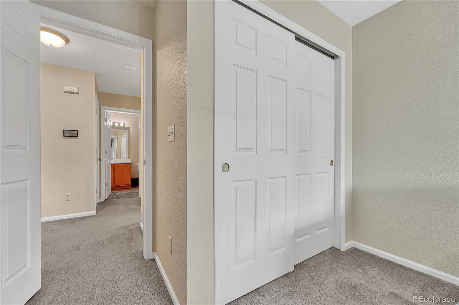 4251 S Blackhawk Circle Aurora CO 80014