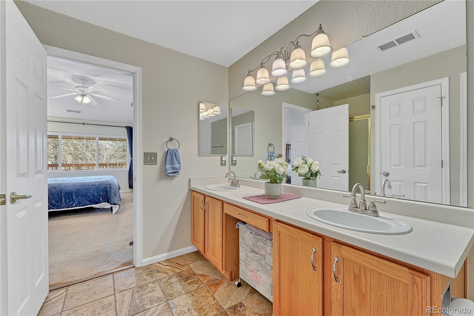 4251 S Blackhawk Circle Aurora CO 80014